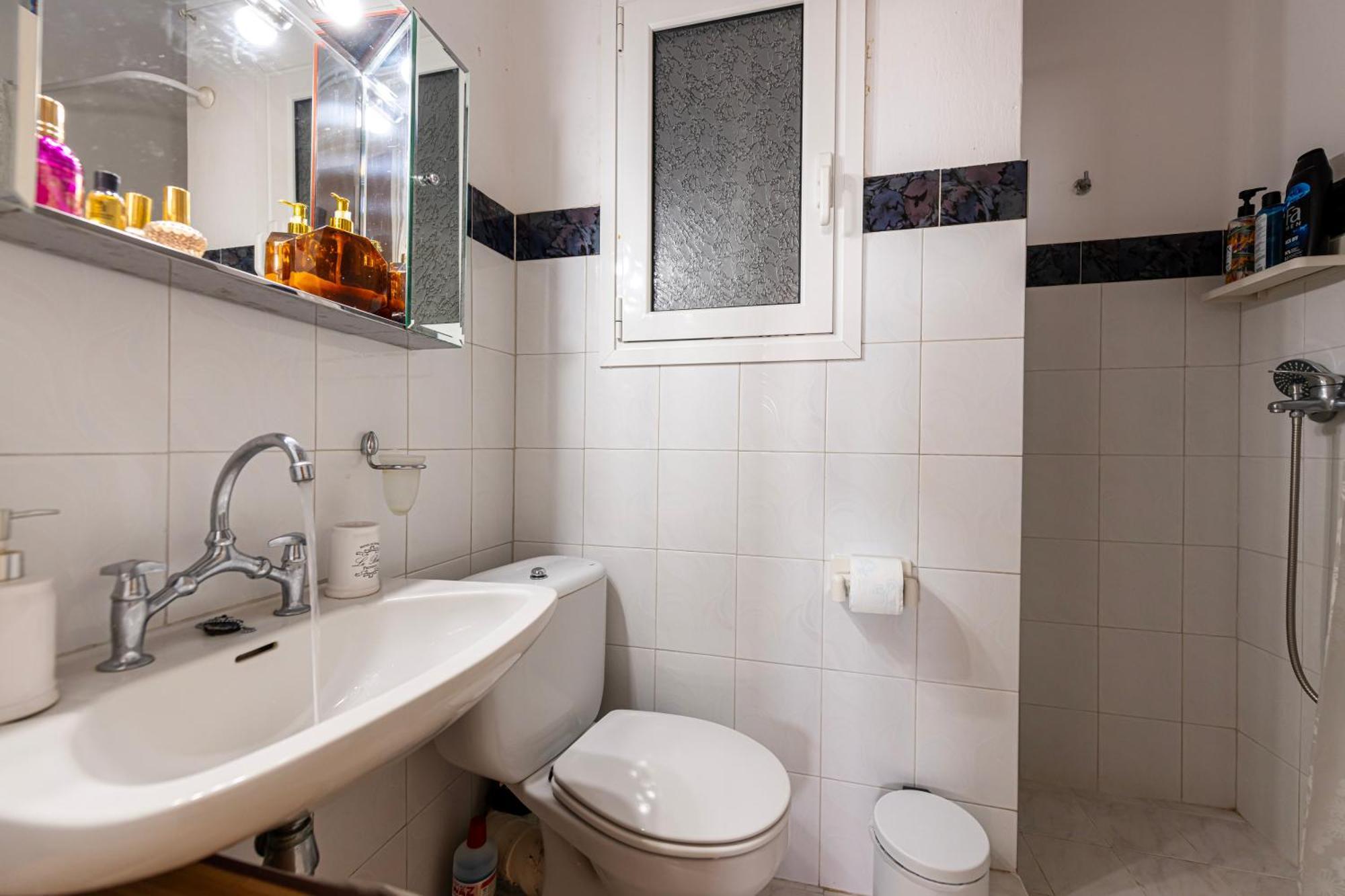 Sea View Apartment 100M From The Beach Saronida Exteriör bild